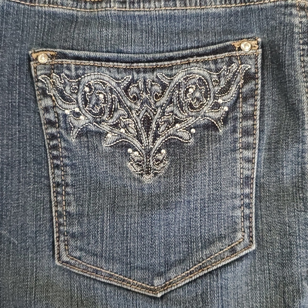 White House Black Market Embellished Blue Denim Mini Skirt 5 Pocket Size 4 - Picture 3 of 8